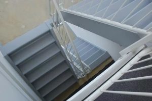 Flakestrap, Beton trap, Lei Aluminium