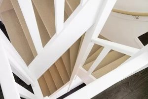 Flakestrap, Houtentrap gesloten, Aarde Rogge