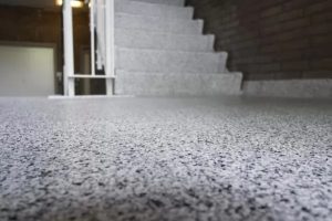 Flakestrap, Beton trap gesloten Terrazzo Travertin