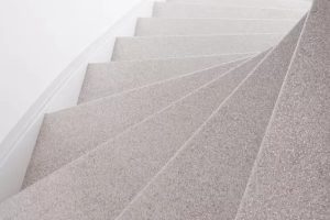 Flakestrap, Houten gesloten trap Exclusief Zilver