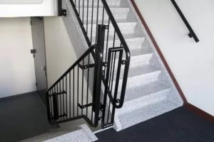 Flakestrap, Beton trap Terrazzo Dolomiet