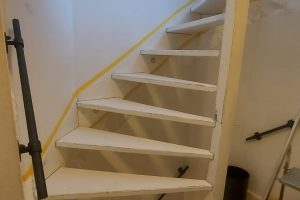 Flakestrap, Houtentrap open en gesloten, Lei Ijzer