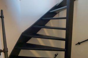 Flakestrap, Houtentrap open en gesloten, Lei Ijzer