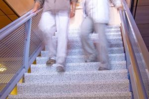 terrazo traverin flakestrap